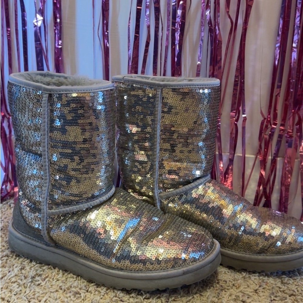 UGG Glittering Sequin Boots in Silver and Gray